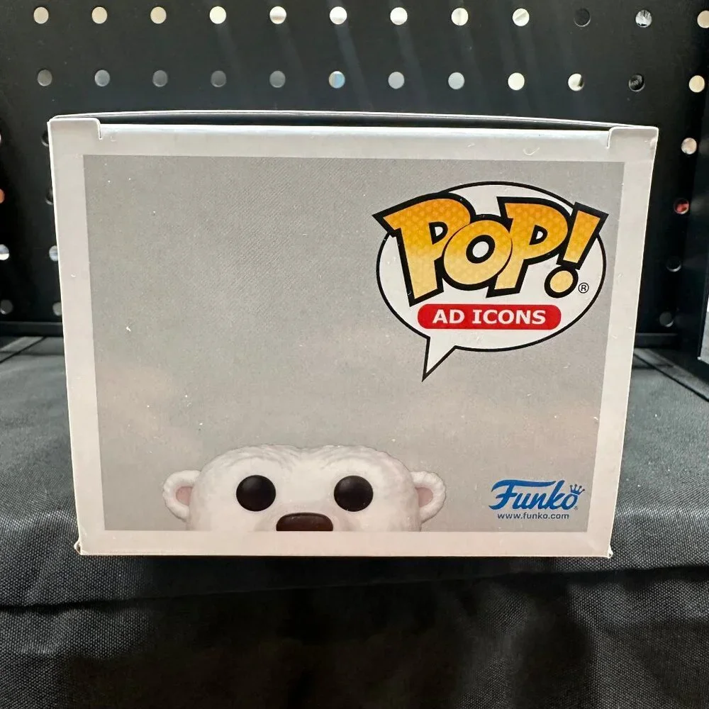 Funko POP! Ad Icons Coca-Cola Polar Bear with Cub Figure #241! - Picture 6 of 7